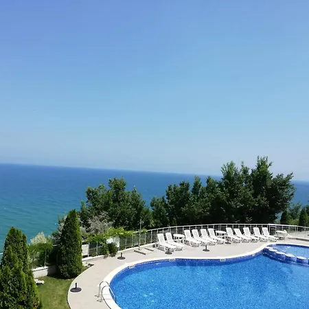 Silver Beach Apart Apartment *